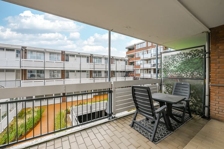 Photo 10 of Frederikstraat 609