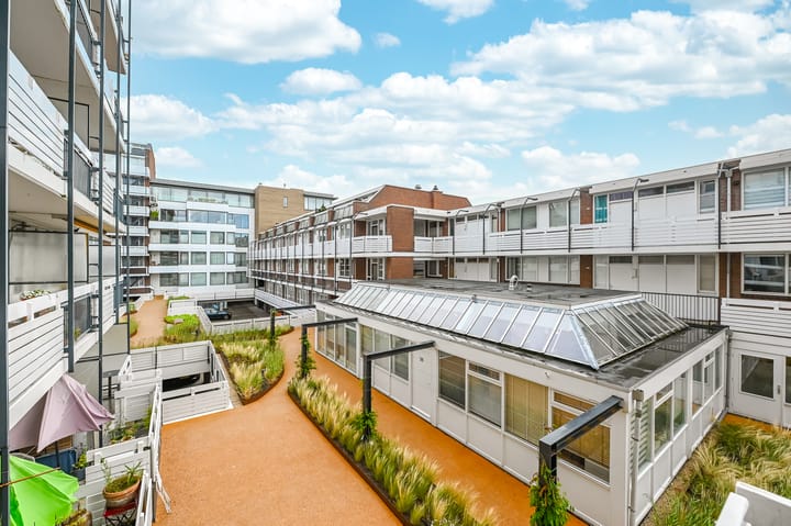 Photo 14 of Frederikstraat 609