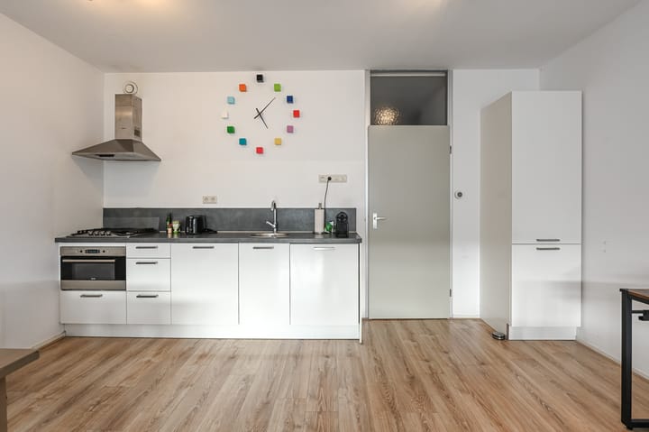 Photo 18 of Frederikstraat 609