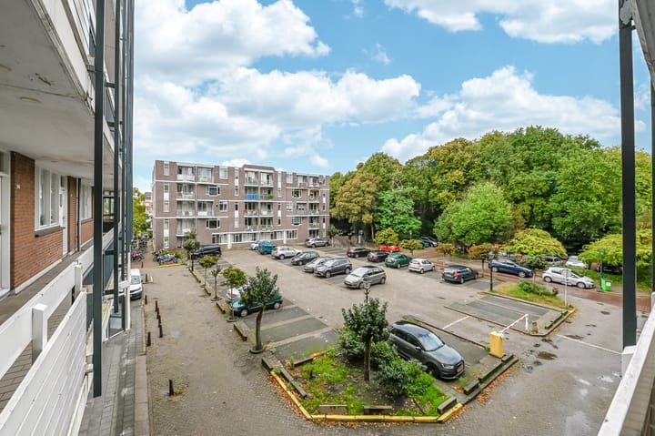 Photo 24 of Frederikstraat 609