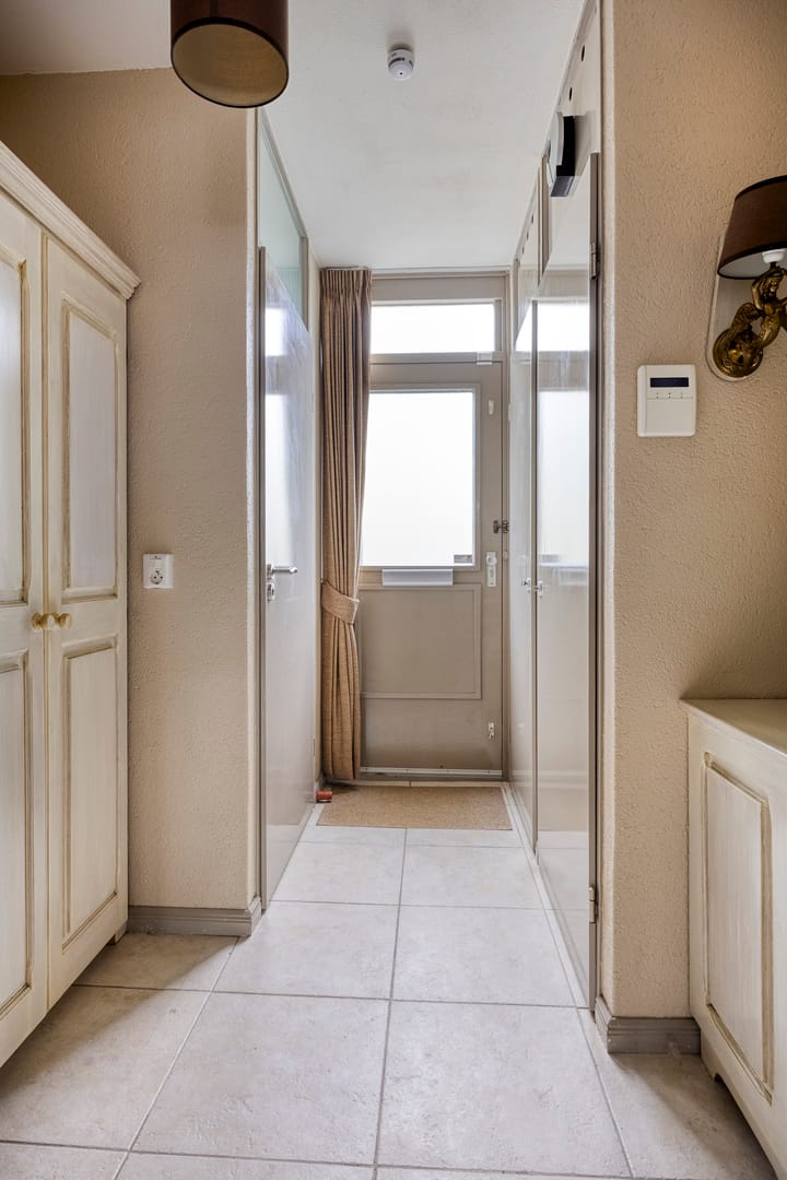 Foto 9 van Jekerstraat 49