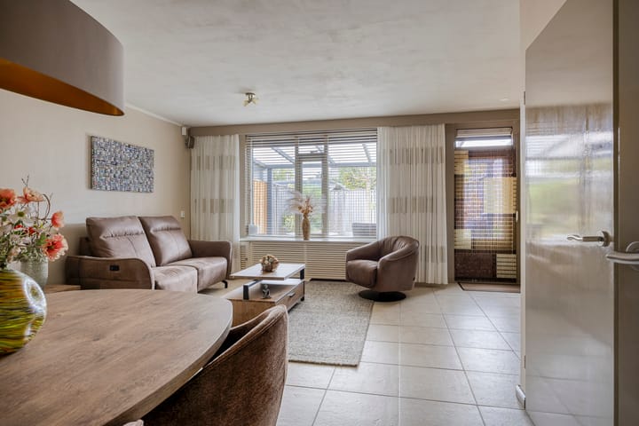 Foto 11 van Jekerstraat 49