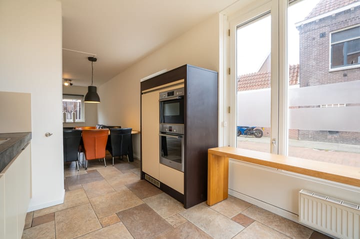 Foto 11 van Van Aalststraat 17