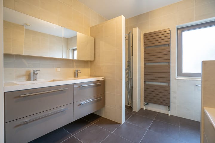 Foto 19 van Van Aalststraat 17