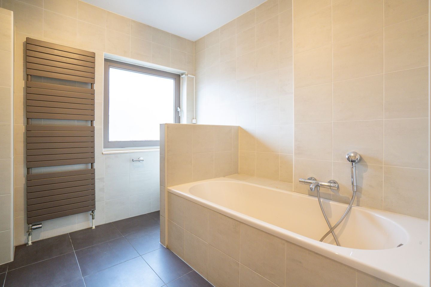 Foto 20 van Van Aalststraat 17