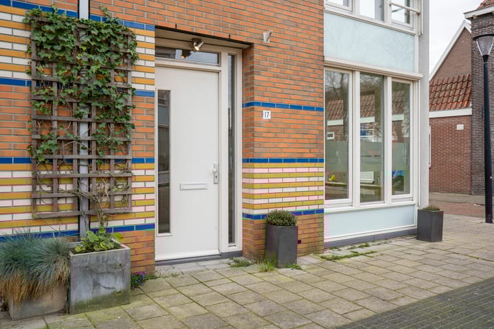 Foto 38 van Van Aalststraat 17