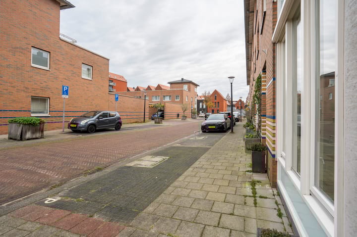 Foto 40 van Van Aalststraat 17