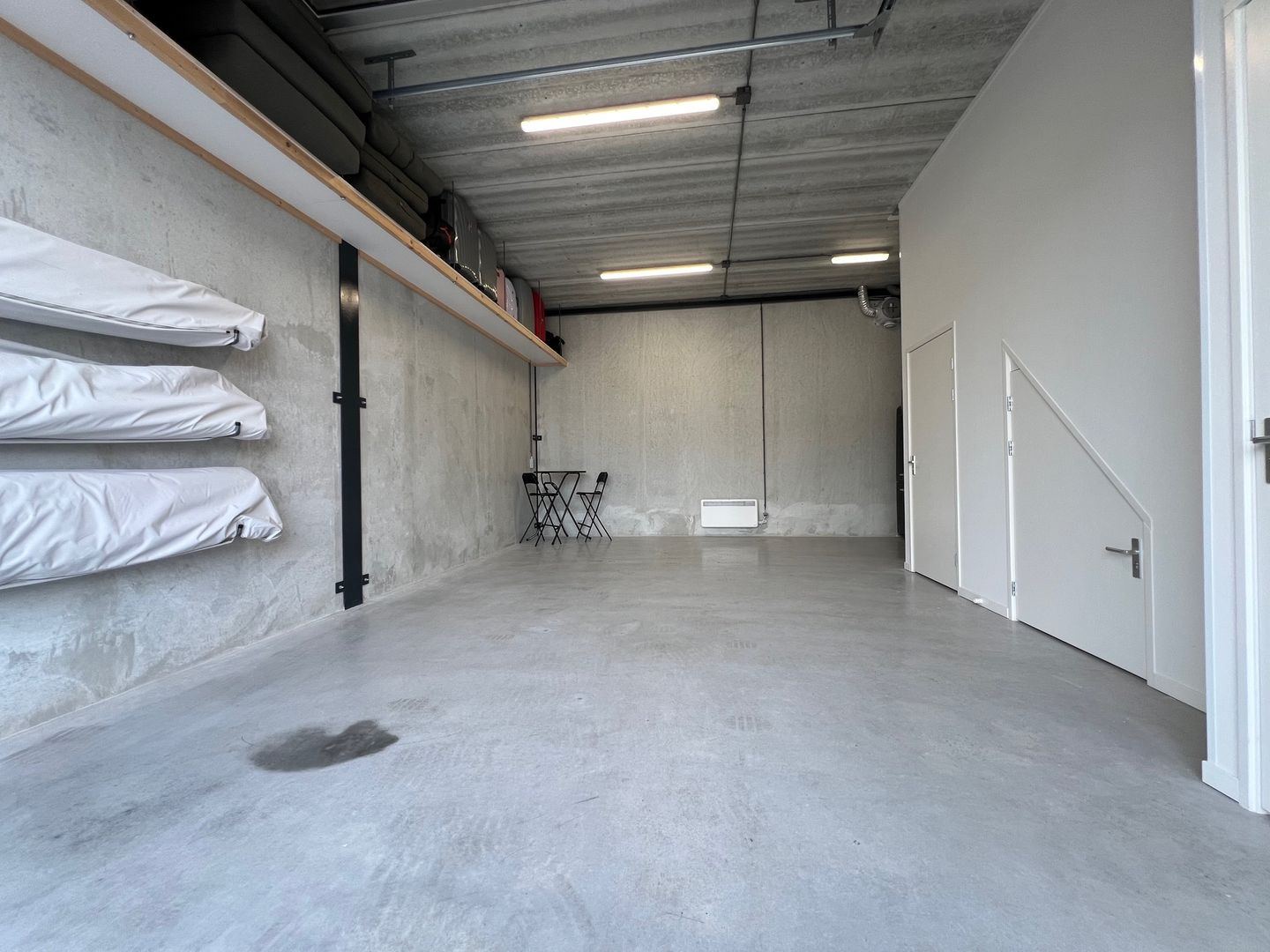 View photo 4 of Lelystraat 60-h