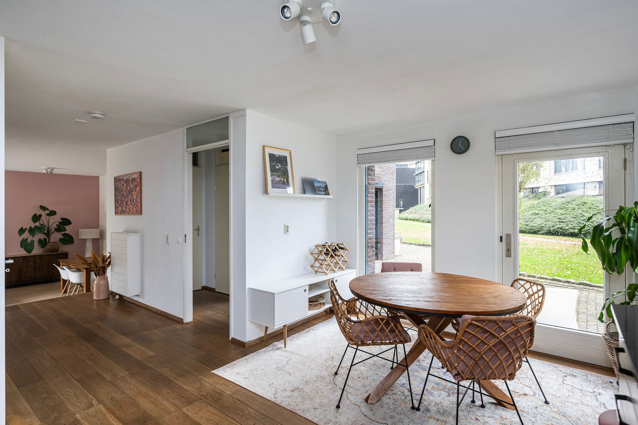 Photo 9 of Mattenbies 29