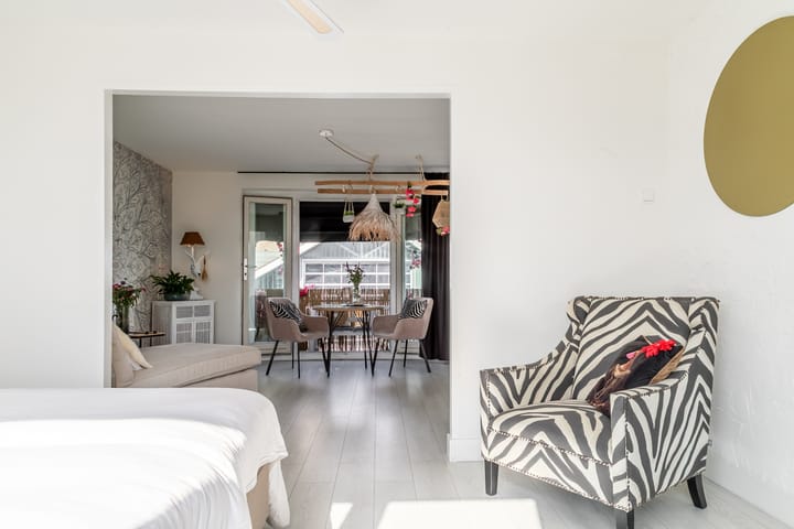 Photo 26 of Thorbeckestraat 19