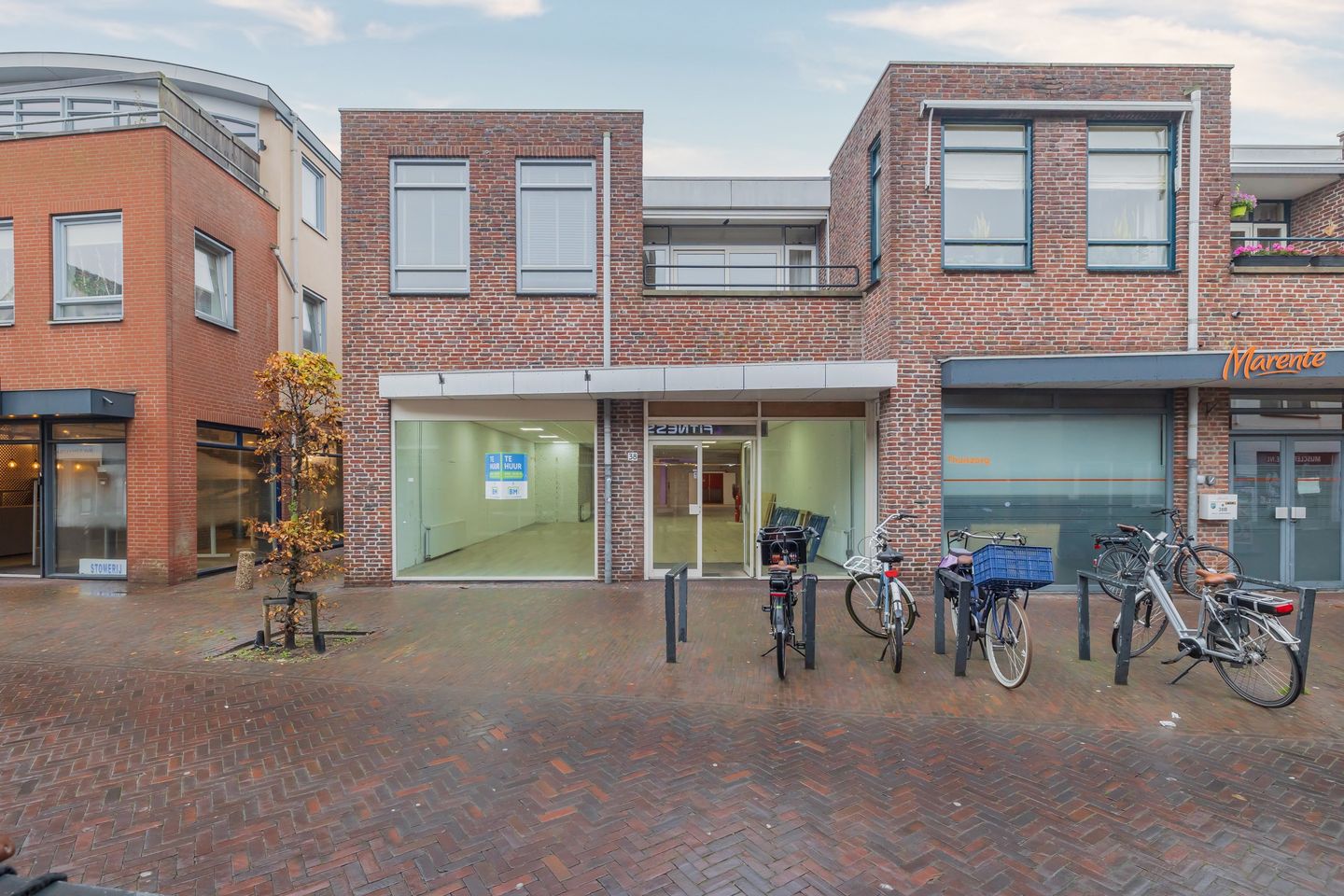 View photo 2 of Dorpsstraat 38-C