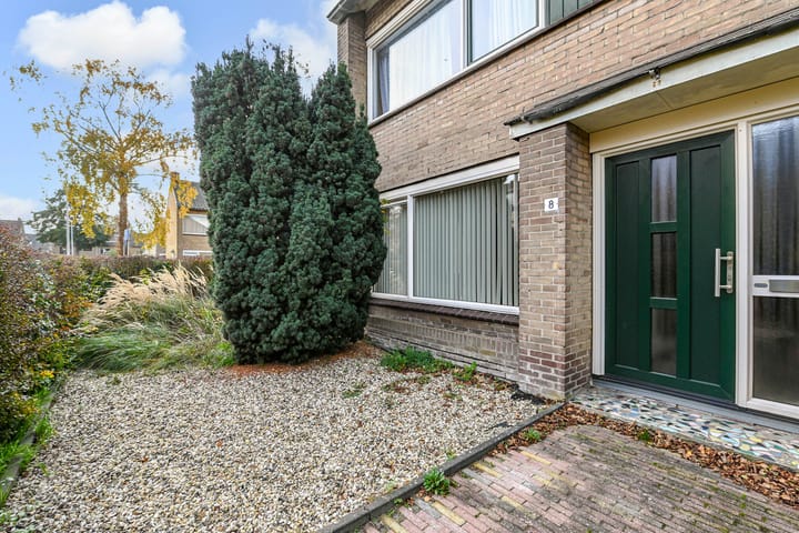 Photo 48 of Sytwinde 8