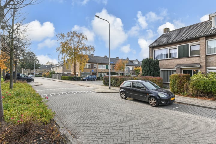 Photo 50 of Sytwinde 8