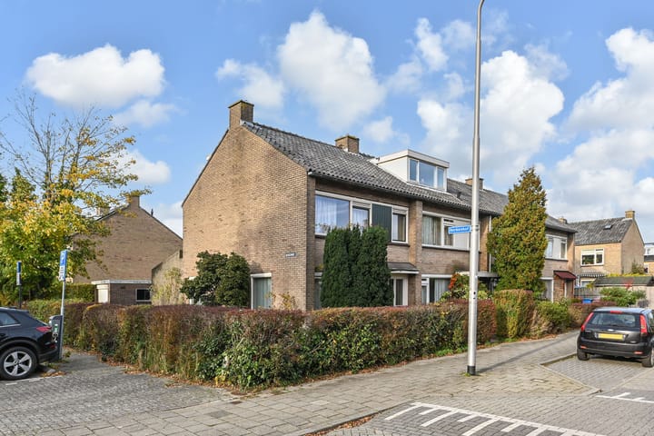 Photo 51 of Sytwinde 8