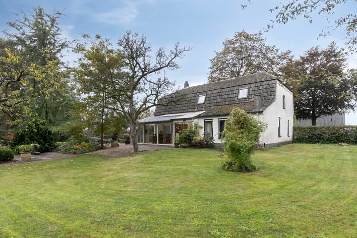 Photo 2 of Aijenseweg 9