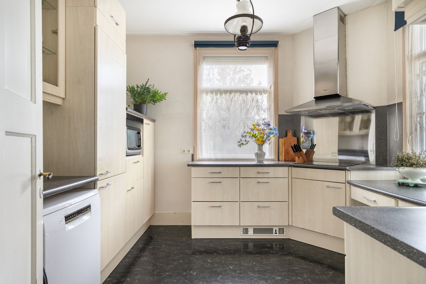 Foto 14 van Aijenseweg 9