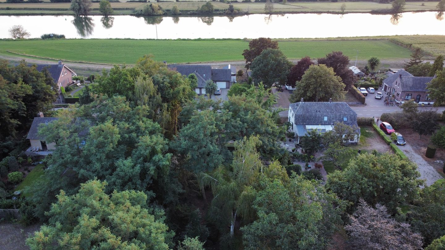 Foto 104 van Aijenseweg 9