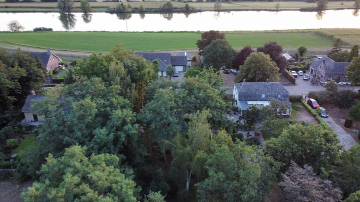 Photo 104 of Aijenseweg 9