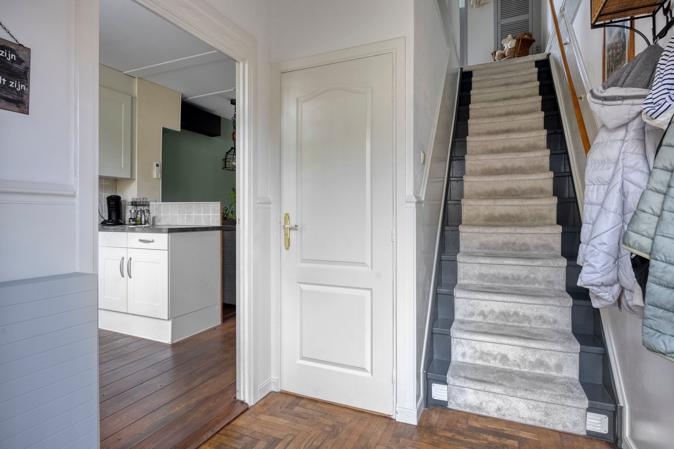 Photo 6 of Dierenstraat 34