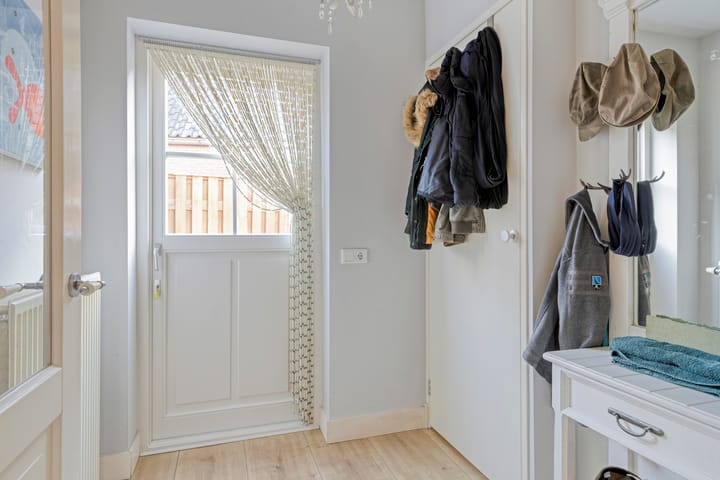 Photo 27 of Dommelstraat 9