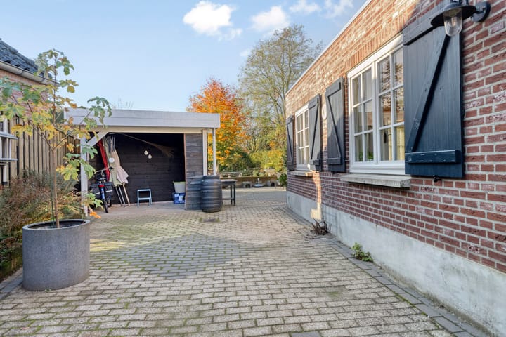 Photo 28 of Dommelstraat 9