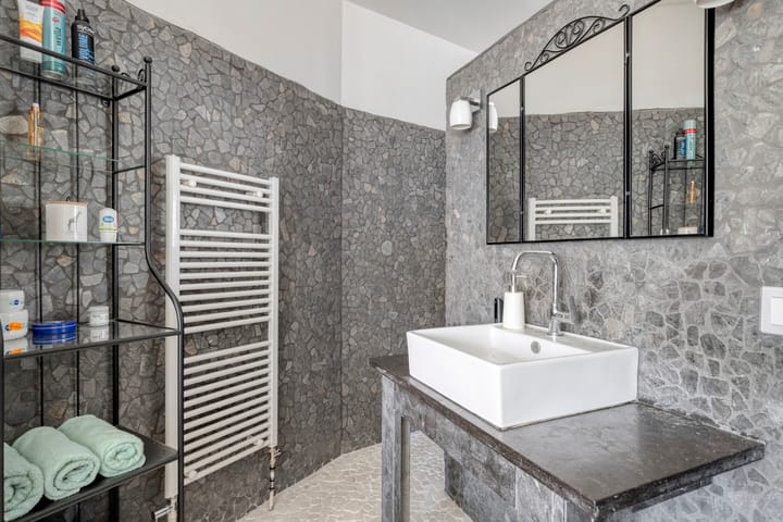 Photo 25 of Dommelstraat 9