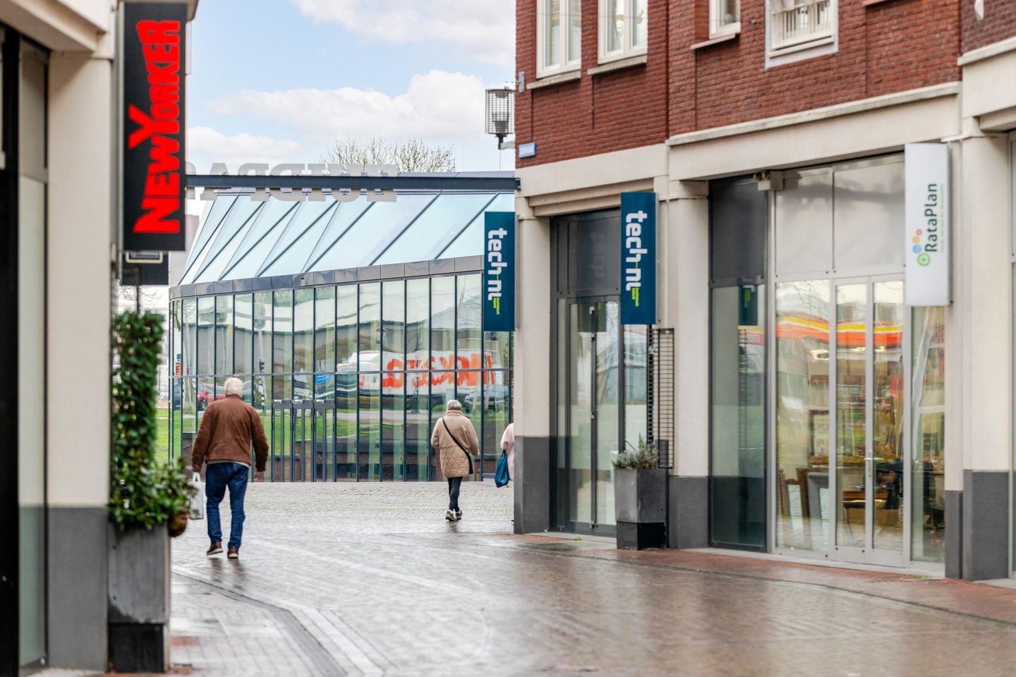 View photo 3 of Zuidpassage 24