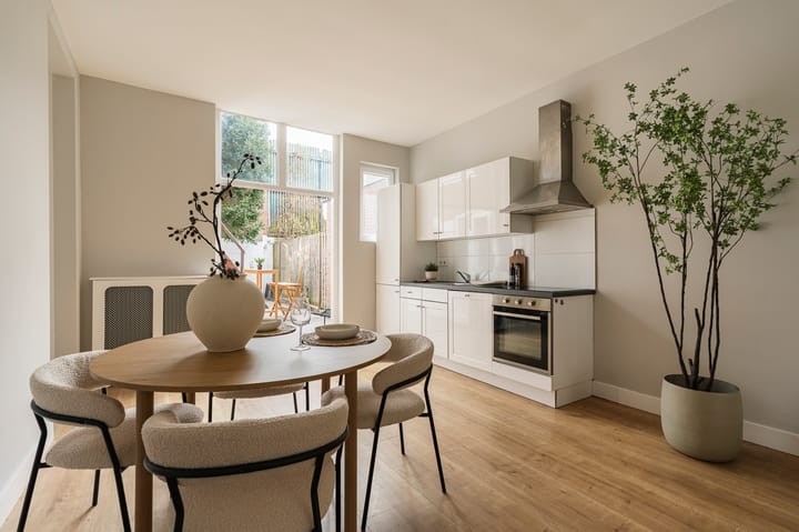 Foto 18 van Helmersstraat 93