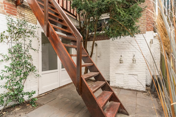 Foto 24 van Helmersstraat 93