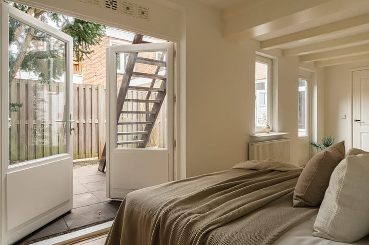 Foto 32 van Helmersstraat 93