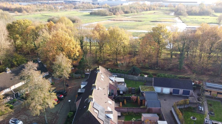 Photo 28 of Distel 30