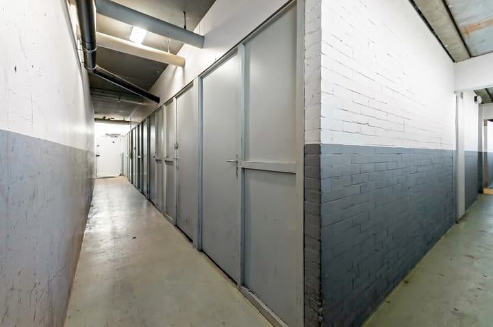 Photo 25 of Albertine Agneslaan 370