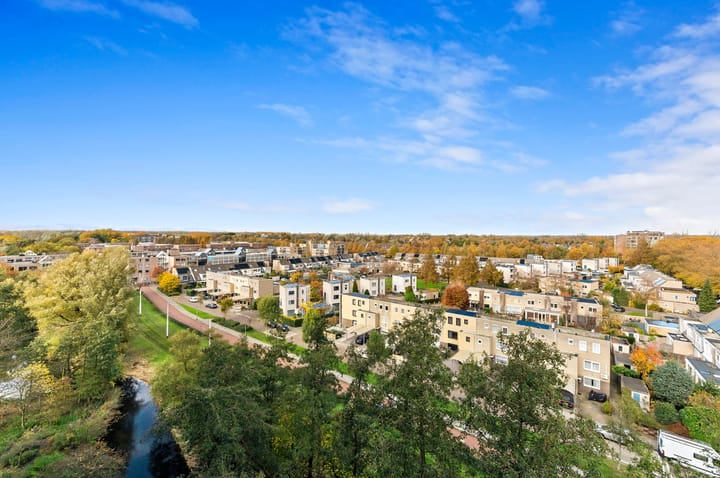 Photo 30 of Albertine Agneslaan 370