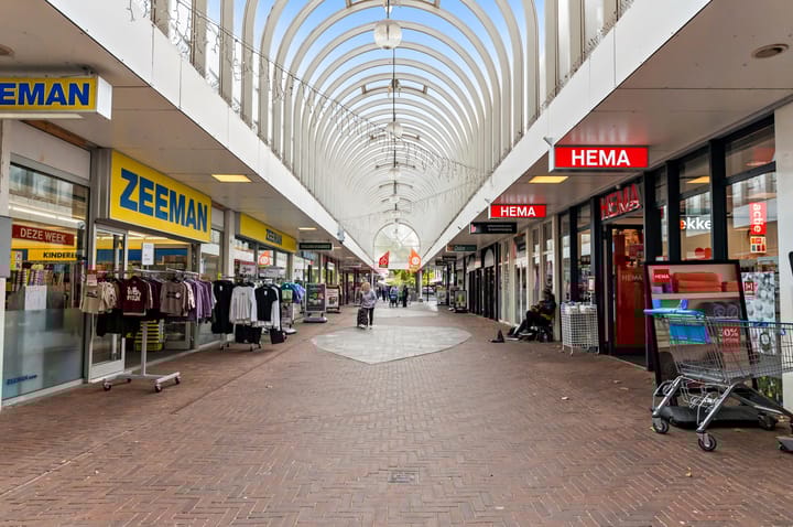 Photo 37 of Albertine Agneslaan 370