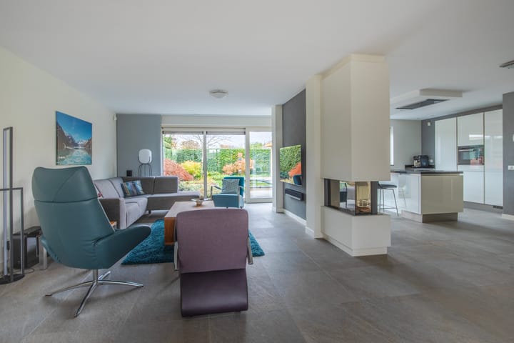 Photo 2 of Jonagold 42