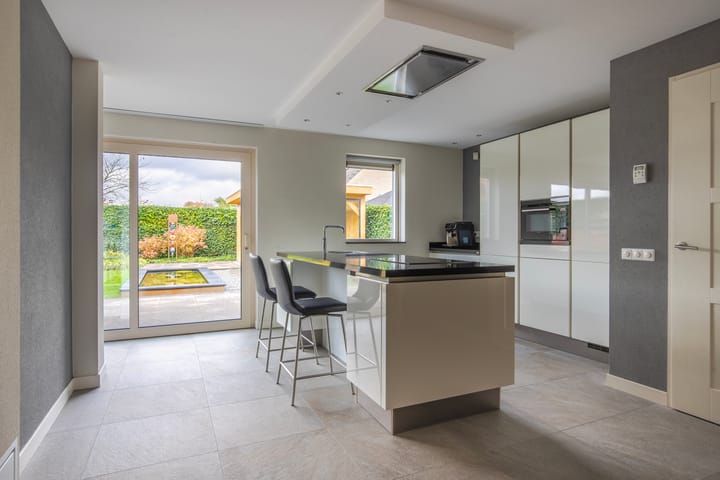 Photo 23 of Jonagold 42