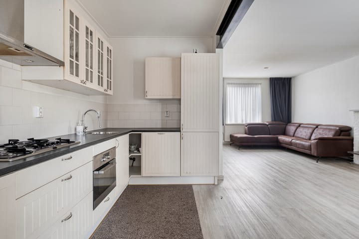 Foto 8 van Calandstraat 1