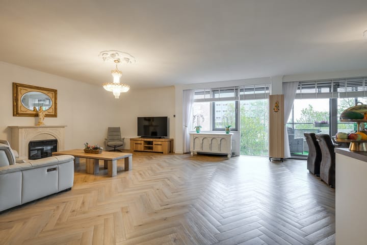 Foto 2 van Dokter Van Ledestraat 39