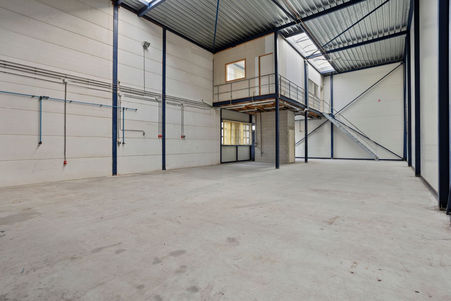 Bekijk foto 4 van Cort van der Lindenstr 8-h