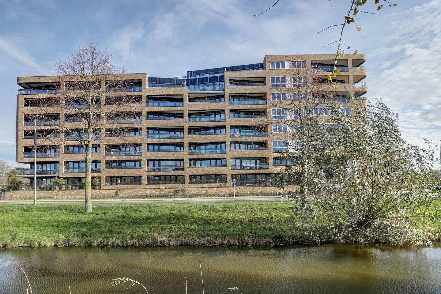 Photo 5 of Aziëlaan 675