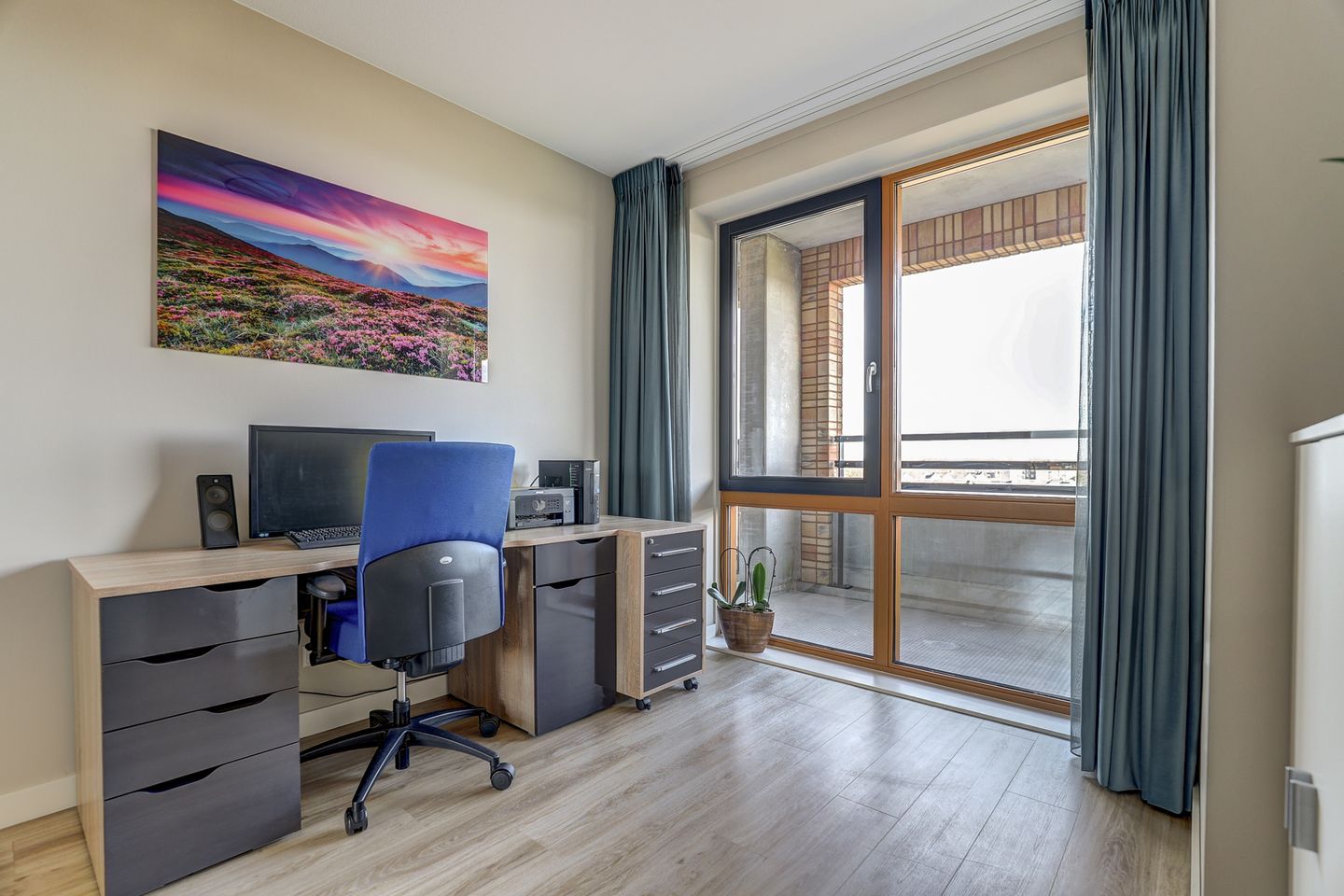 Photo 25 of Aziëlaan 675