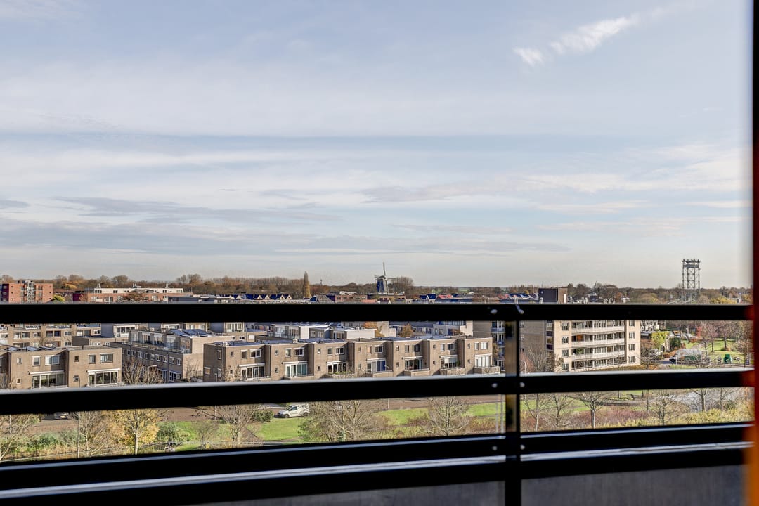 Photo 32 of Aziëlaan 675