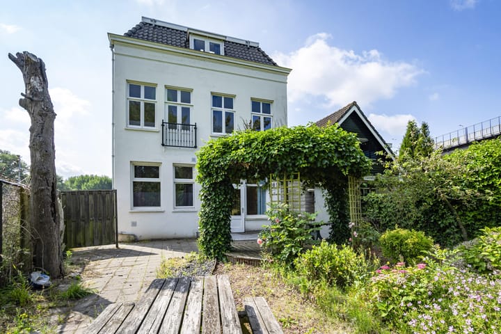 Photo 13 of Bovenstraat 176