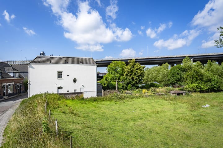 Photo 21 of Bovenstraat 176