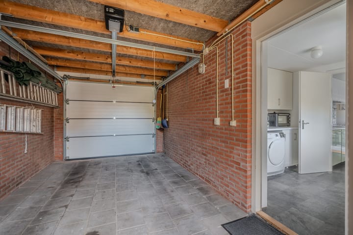 Photo 15 of Eikenweg 4