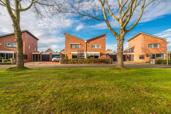 Photo 39 of Eikenweg 4