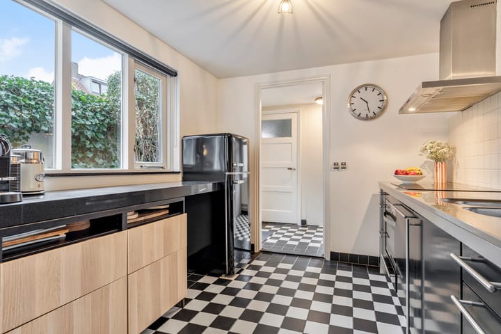 Foto 12 van Leenherenstraat 9