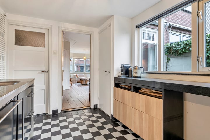 Foto 15 van Leenherenstraat 9