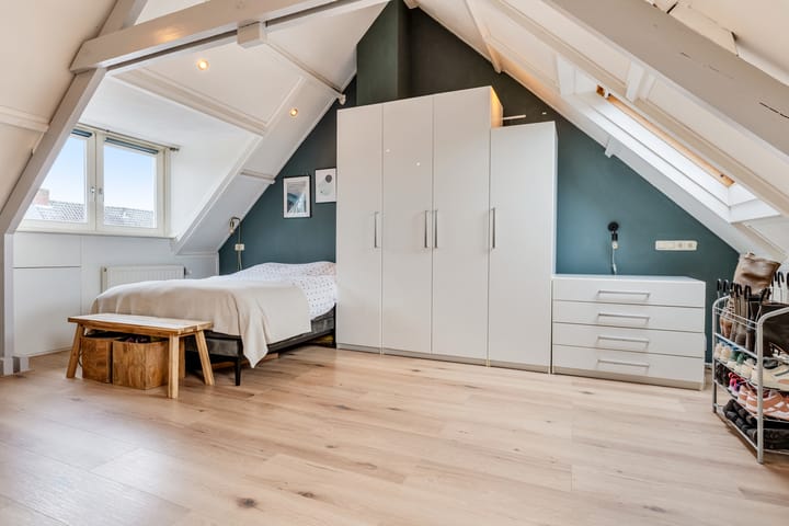 Foto 32 van Leenherenstraat 9