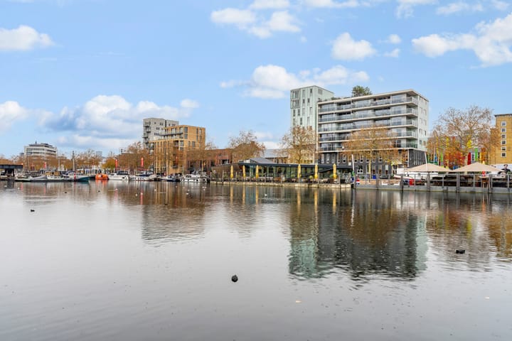 Foto 46 van Leenherenstraat 9